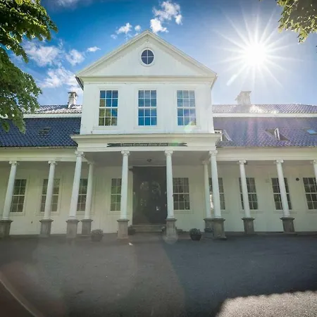 펜션 Luxury On 800 Sqm With Unique Huge Property, 10 Min Drive To Bergen! 베르겐